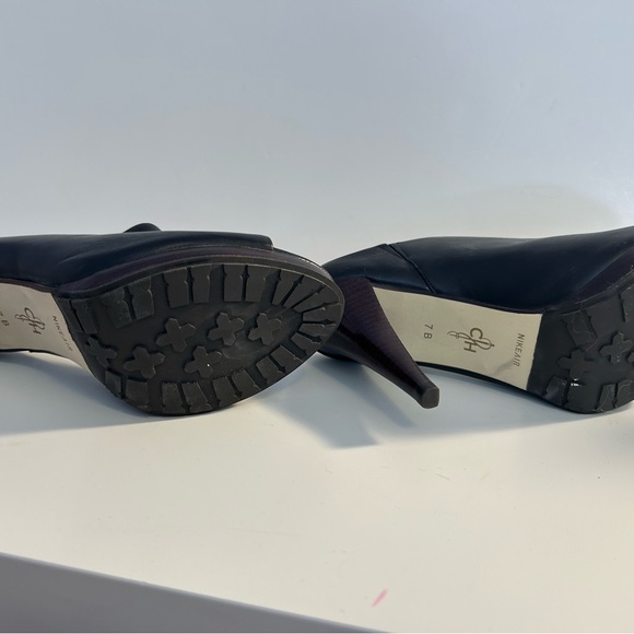 Cole Haan Black Leather Peep Toe Mules - Picture 3 of 6